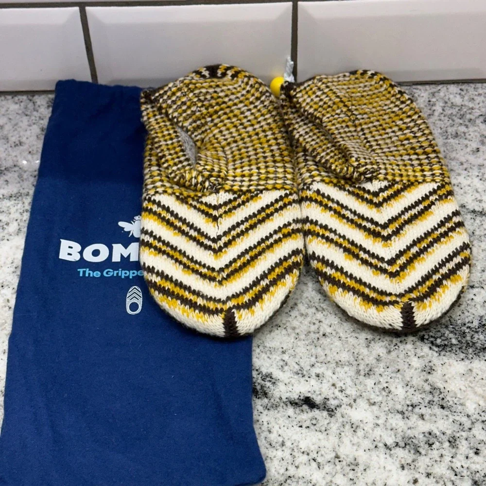 Bombas‎ Kids The Gripper Slipper Chevron Knit Yellow Brown White Medium NWT